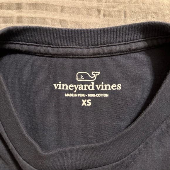 Vineyard Vines Long Sleeve - Picture 2 of 3